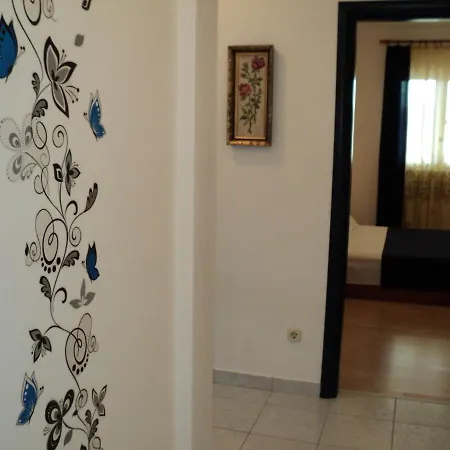 With A Parking Space Okrug Gornji, Ciovo - 13562 Apartment