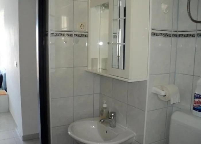 With A Parking Space Okrug Gornji, Ciovo - 13562 Apartment