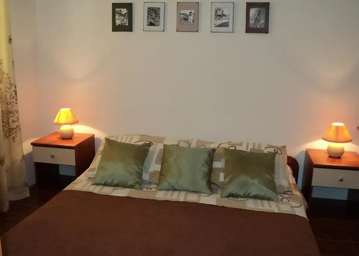 With A Parking Space Okrug Gornji, Ciovo - 13562 *