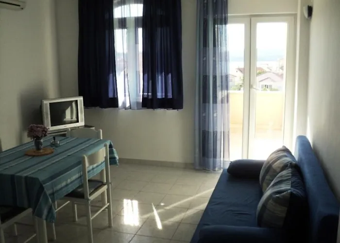 With A Parking Space Okrug Gornji, Ciovo - 13562 Apartment *